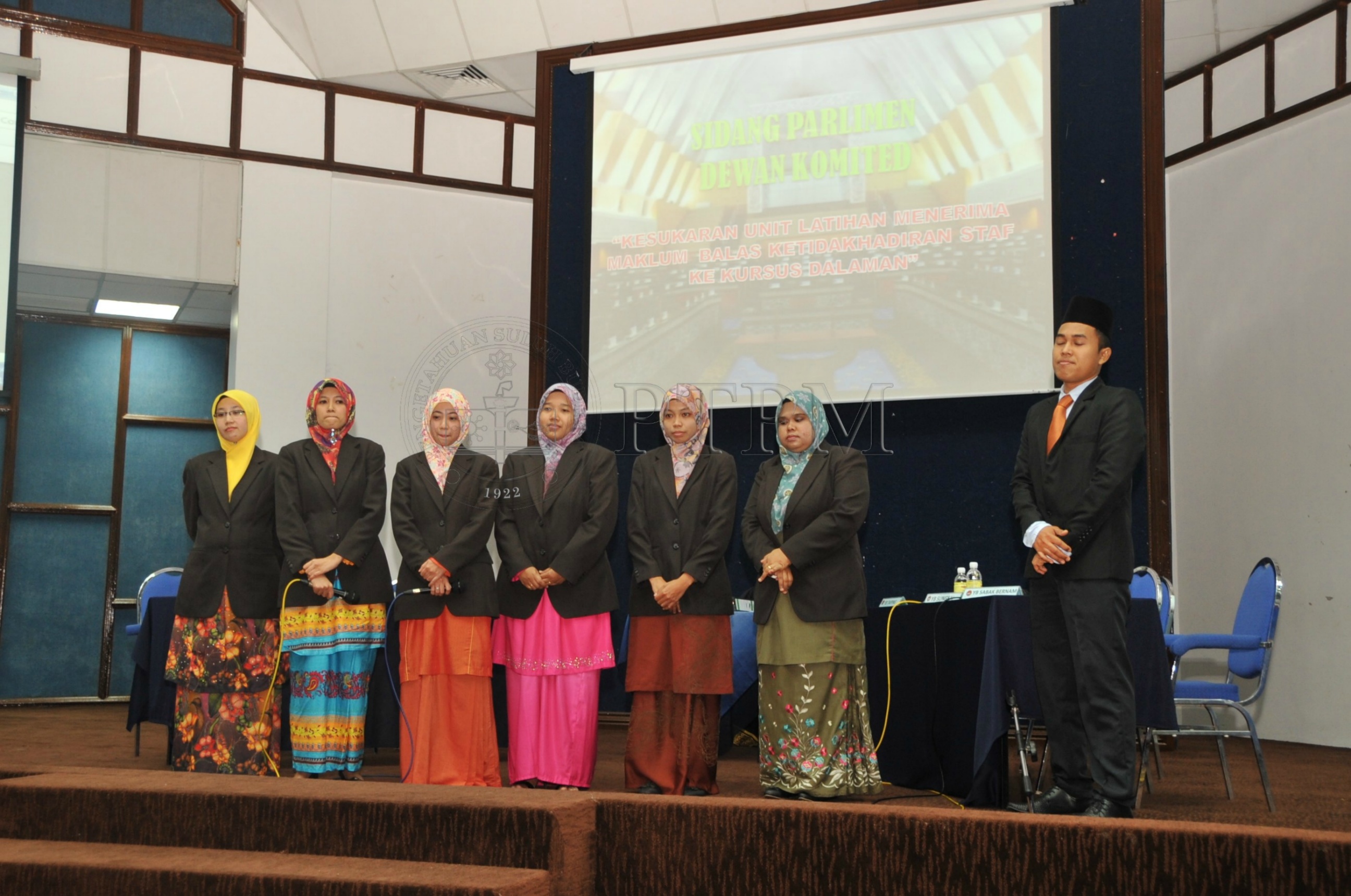 PRO 14 126 KIKPRO 2297